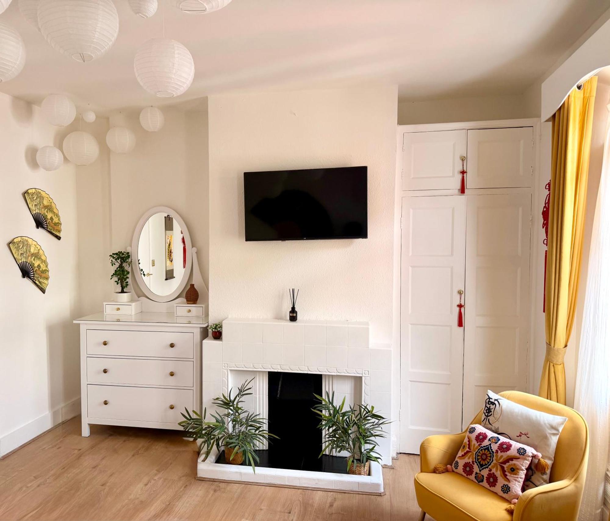 Candy Cafe Apartment Лондон Экстерьер фото