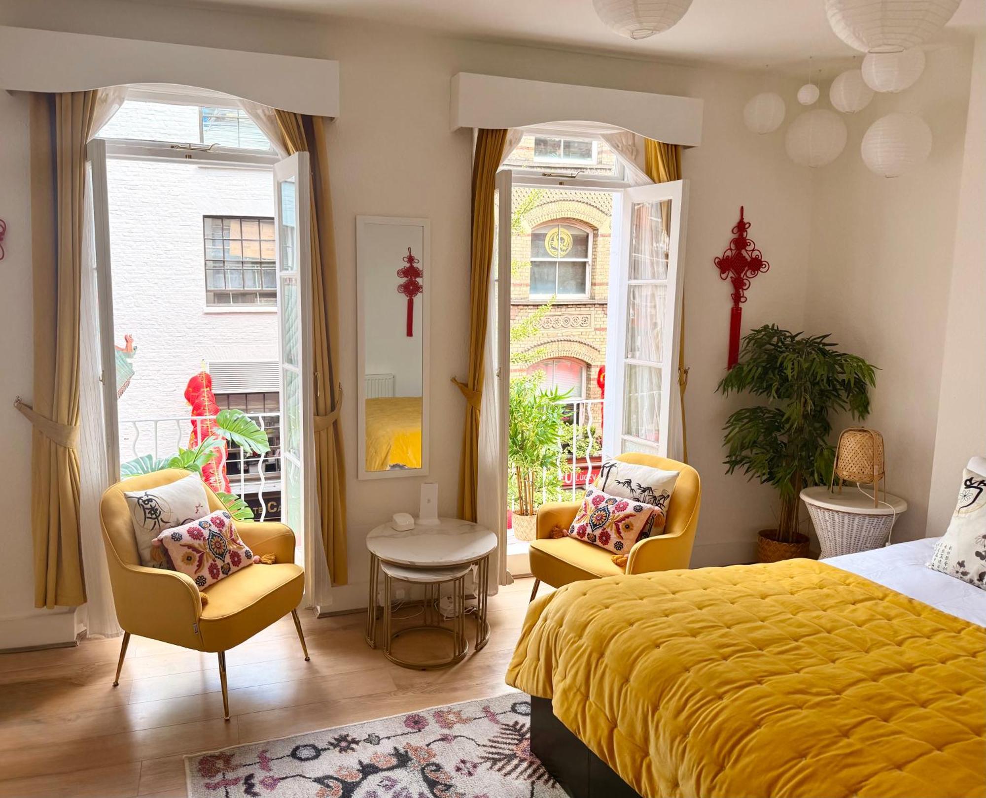 Candy Cafe Apartment Лондон Экстерьер фото