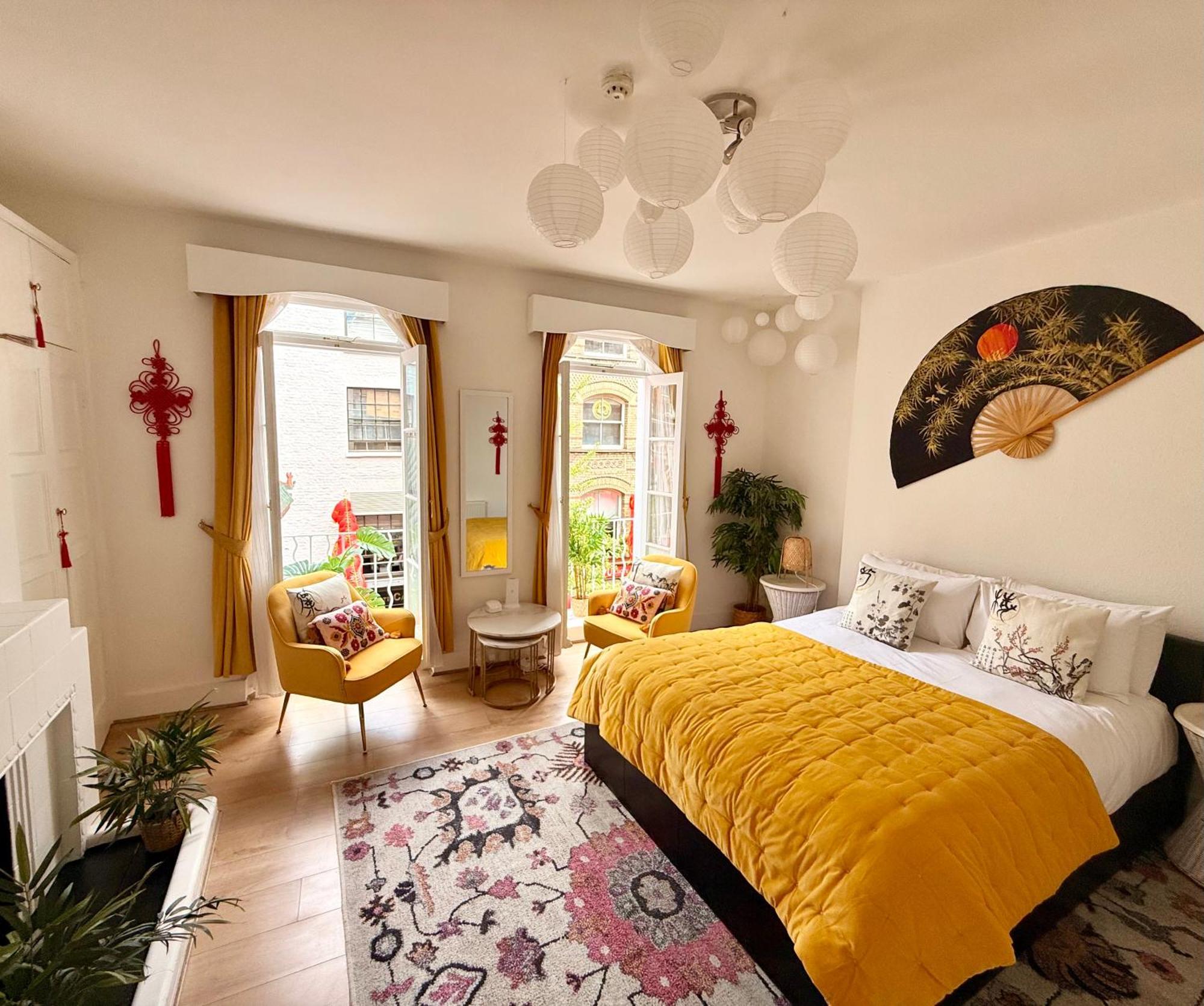 Candy Cafe Apartment Лондон Экстерьер фото